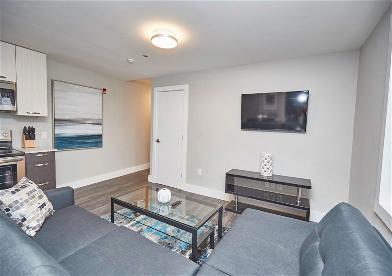 Clifton Hill Luxury Condo 4B Apartment
