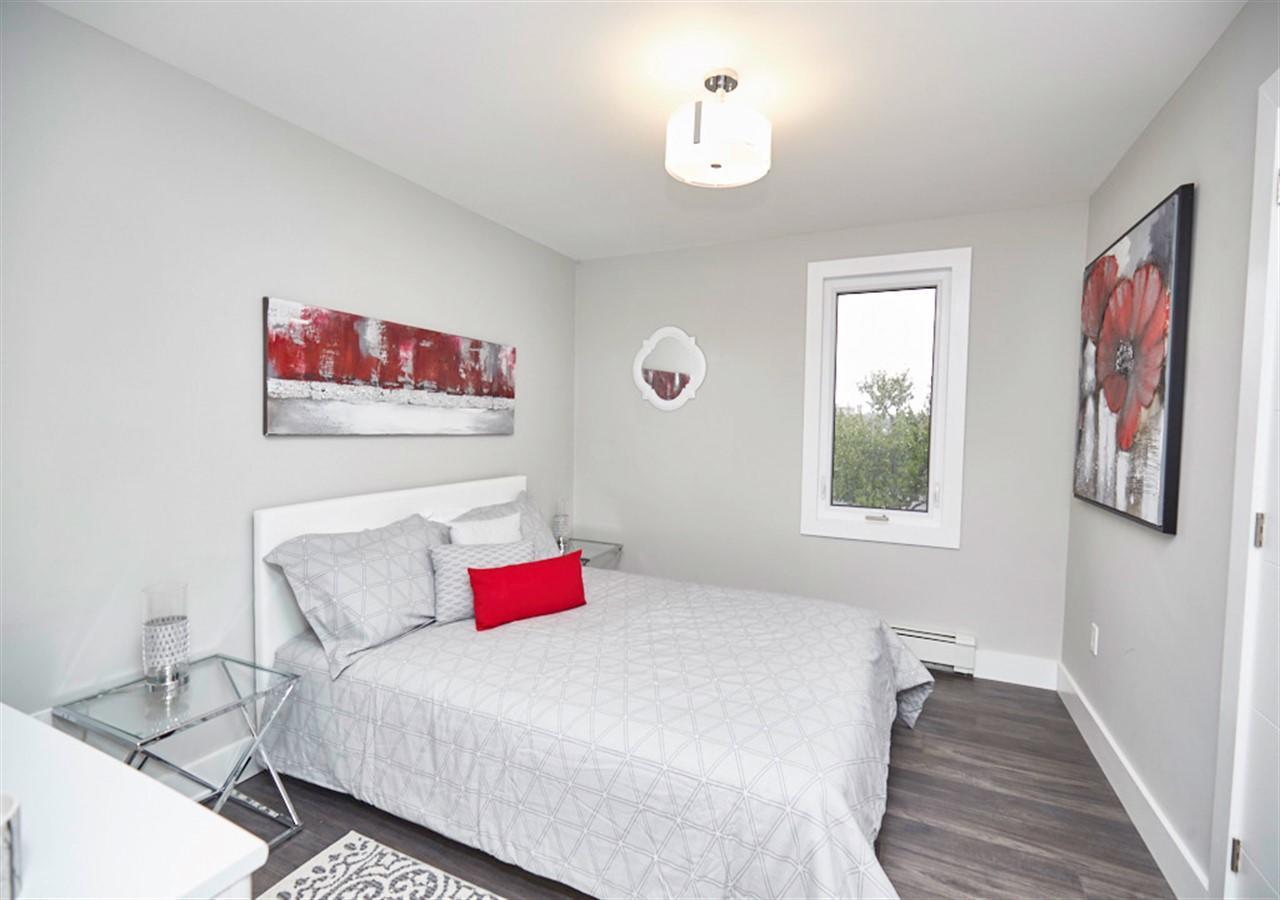 Clifton Hill Luxury Condo 4B Apartment