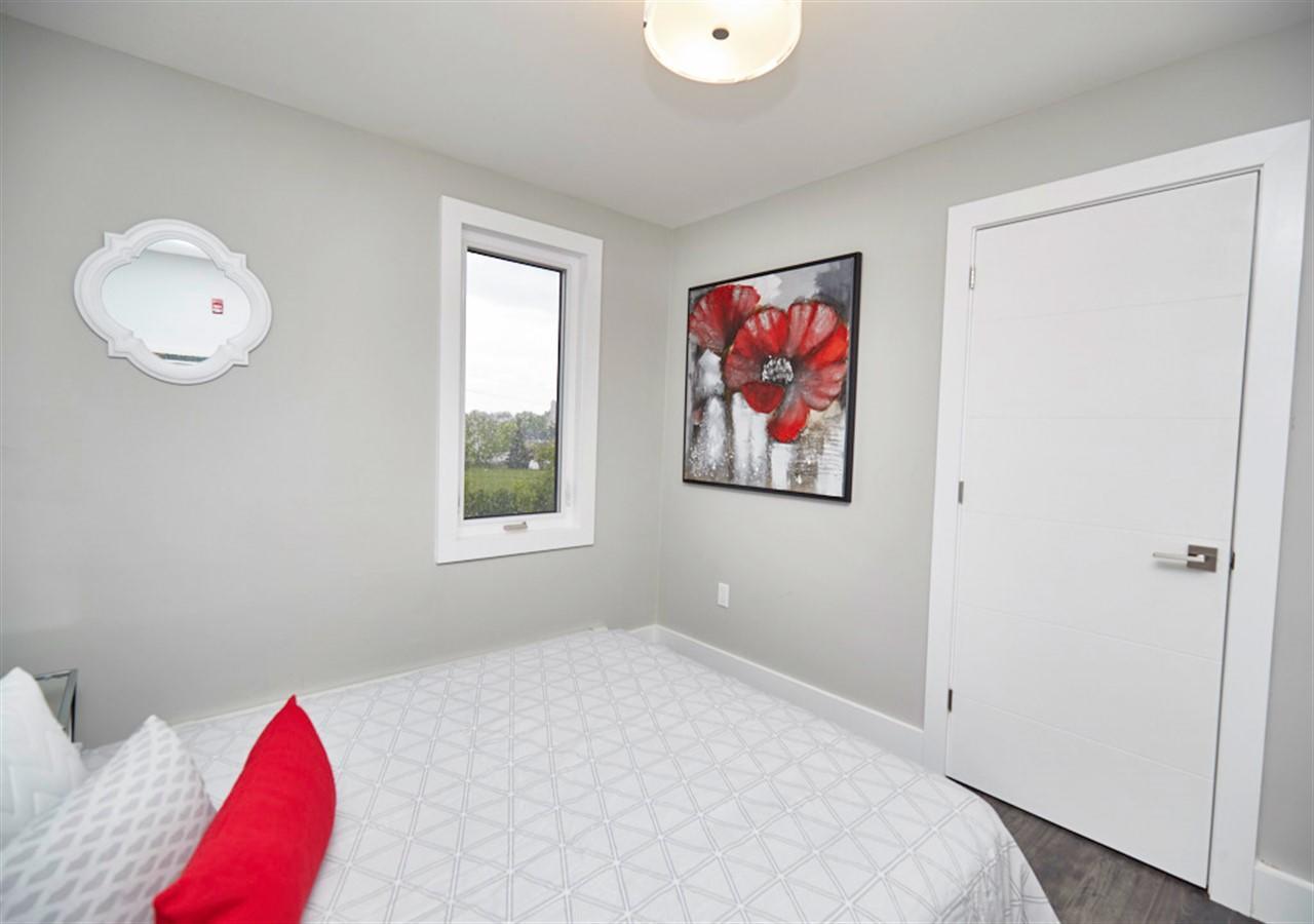 Clifton Hill Luxury Condo 4B Niagara Falls