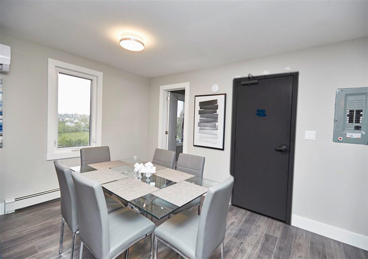 Apartment Clifton Hill Luxury Condo 4B Niagara Falls