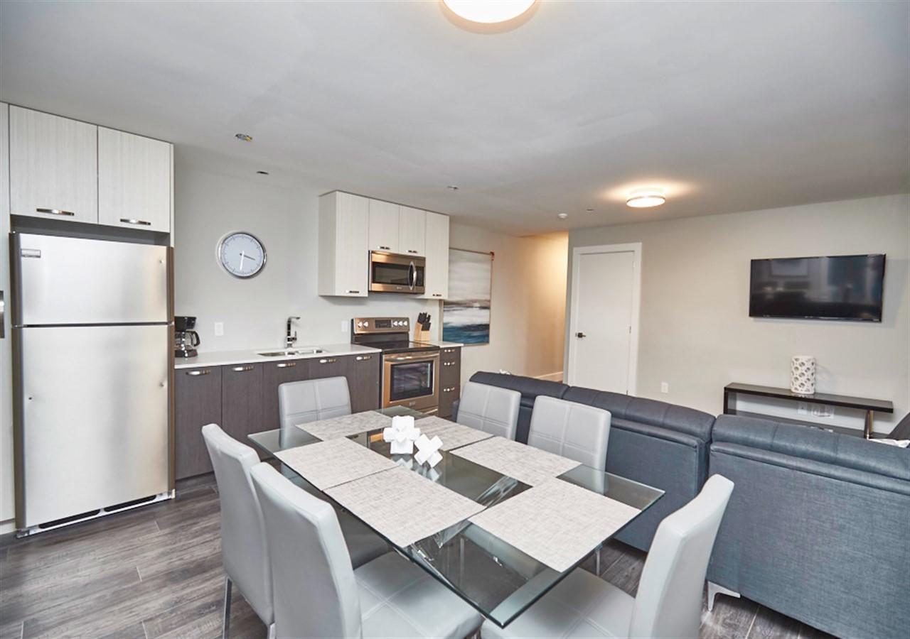Clifton Hill Luxury Condo 4B Apartment Niagara Falls